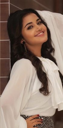 Anupama Parameswaran Latest Photoshoot Stills6