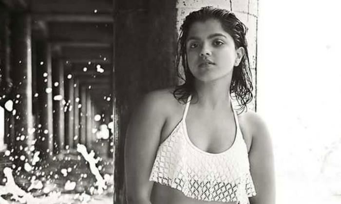 Pooja Devariya phone hacked