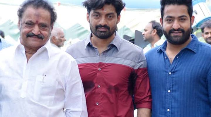 రాజకీయాలపై కల్యాణ్ రామ్ ఏమన్నాడు? 1 11