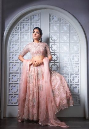 Eesha Rebba Stunning New Stills 5