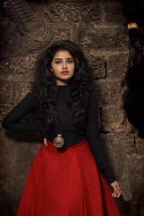 Gorgeous Anupama Parameswaran 1