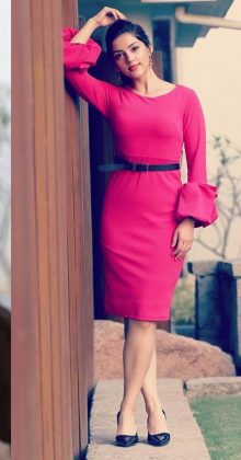 Mehrene Kaur Pirzada Cute Stills1