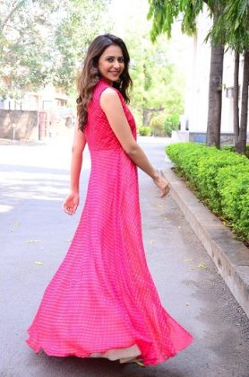 Rakul At Sridevi Biography Athiloka Sundari Book Release 13