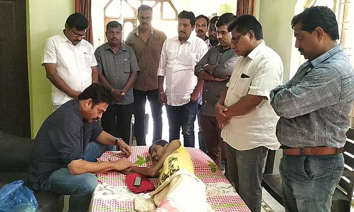 venkatesh meets cancer patient