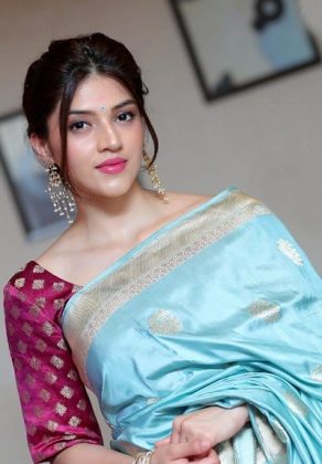 Mehrene Kaur Pirzada Looking Beautiful In Saree 2