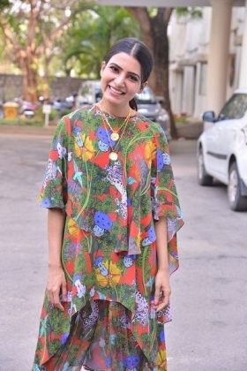 Samantha Stills At Majili Success Meet 1