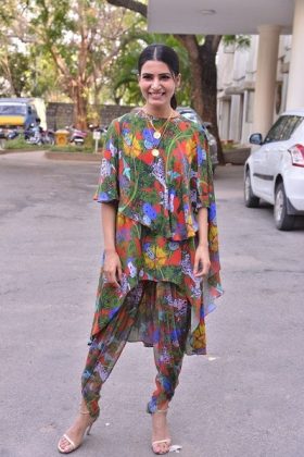 Samantha Stills At Majili Success Meet 9