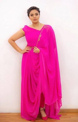 Sreemukhi Latest Images 3