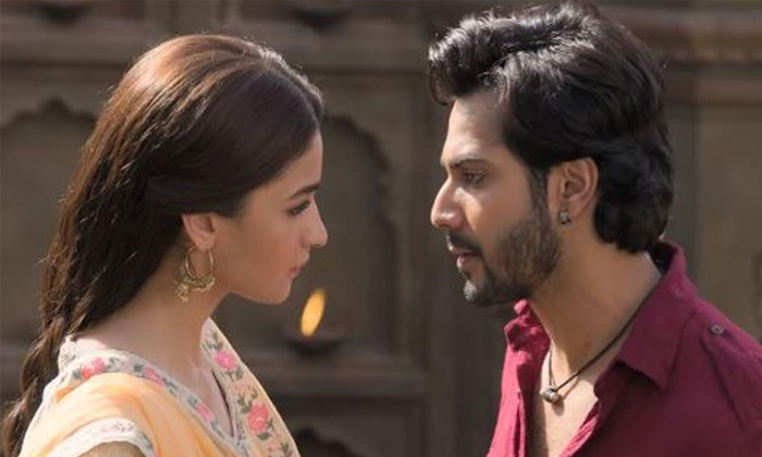 kalank review dull