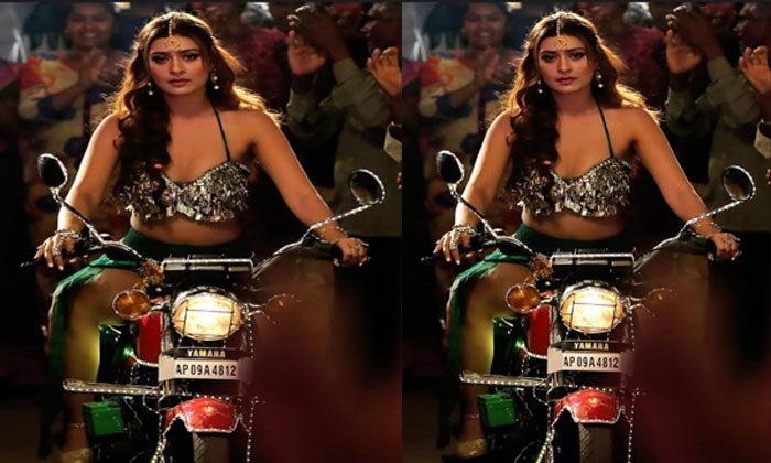 payal rajput item song