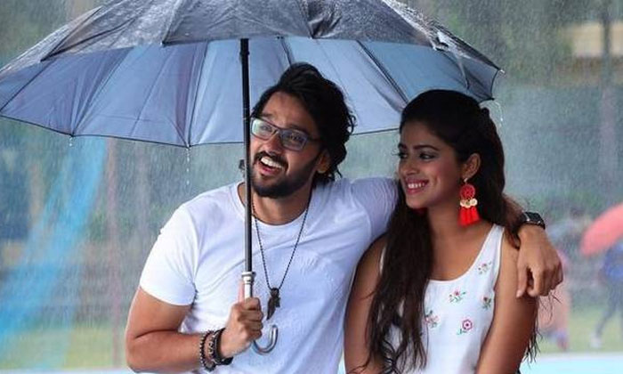 prema katha chitram review