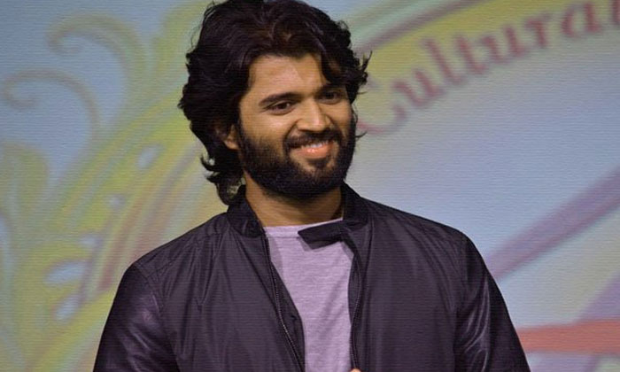 Rowdy special plans for this heroine birthday 1 vijay deverakonda rashmika birthhday