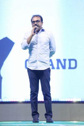 Maharshi Movie Pre Release event 17