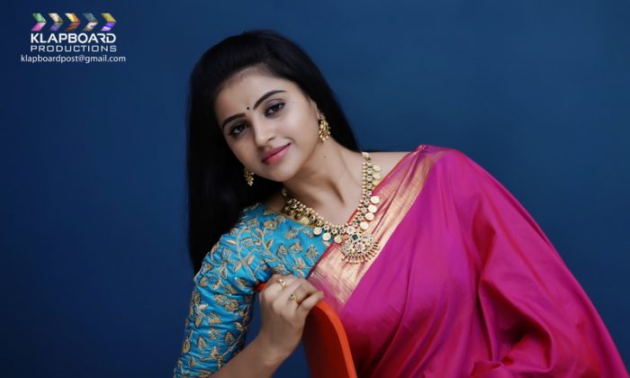 Naveena Reddy Latest Photo Shoot Stills 10