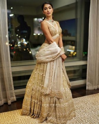 Pooja Hegde At Maharshi Movie Pre Release 1