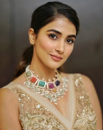Pooja Hegde At Maharshi Movie Pre Release 2