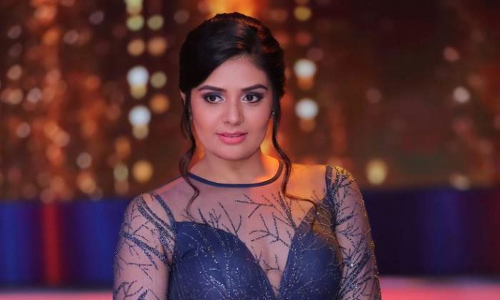 Sreemukhi's shocking decision 1 sreemukhi quits pataas