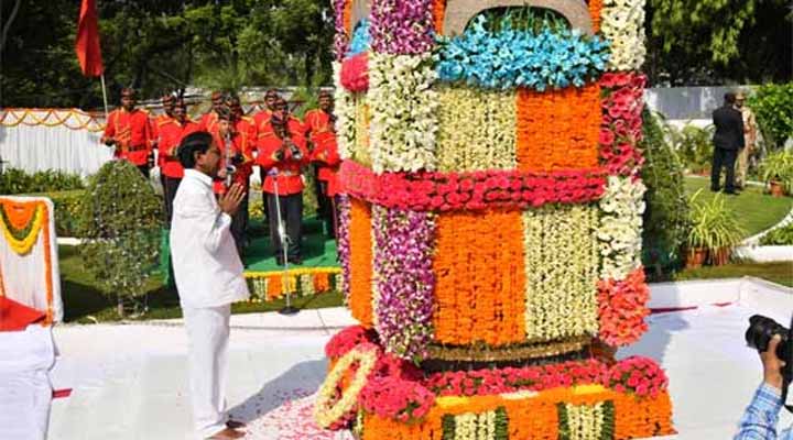 రైతులకు మరో రూ.లక్ష రుణమాఫీ: కేసీఆర్ 2 1 1