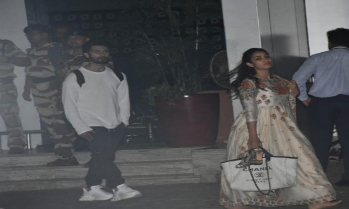 Mira Rajput gets trolled again! 1 mira rajput carrying heels