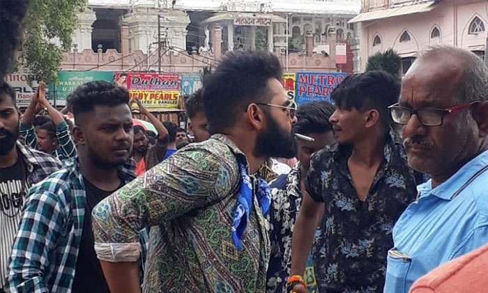 ram pothineni smoking