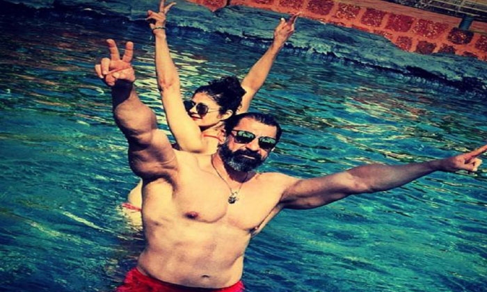 Pooja Batra opens up on her marriage 1 pooja batra nawab shah