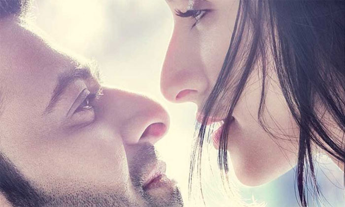 Saaho new poster will leave you mesmerize 1 prabhas saaho new poster