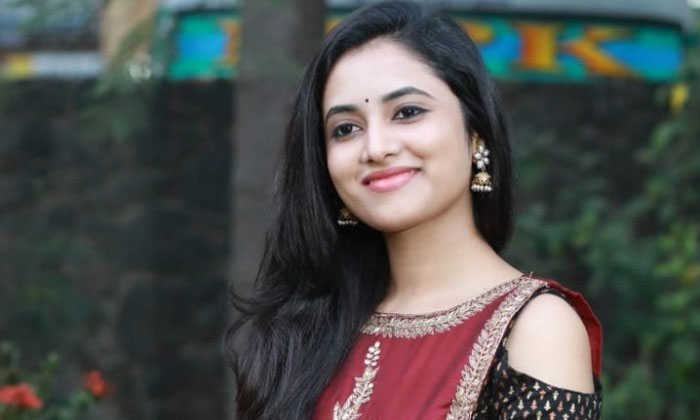 priya arul mohan akhil4