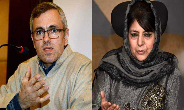 Omar Abdullah , Mehbooba under house arrest 1 Omar Abdullah Mehbooba mufti