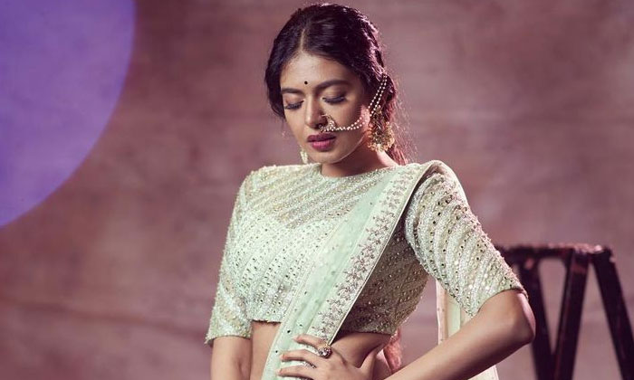 Shivani Rajashekar hot pictures 4 shivani