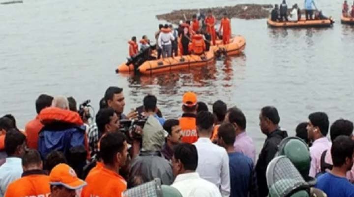 గోదావరిలో ఘోర విషాదం, 12 మృతదేహాలు వెలికితీత 2 1 14