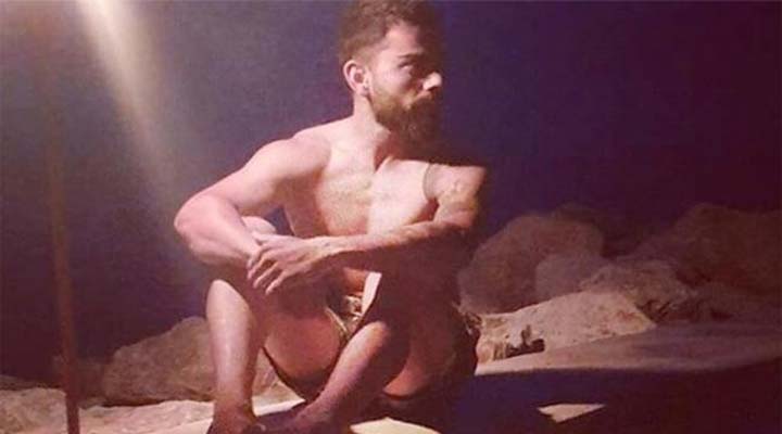 యోగిలా మారిన కోహ్లి.. నెటిజన్ల కామెంట్స్ 1 16