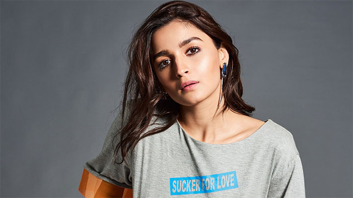 Bollywood beauty to have a tiny role in RRR 1 Alia Bhatt to have a small role in RRR