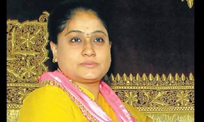 Vijayshanti to quit acting again? 1 Vijayshanti heroines comments