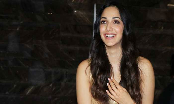 Kiara says no to Vijay 1 kaira advani thalapathy vijay