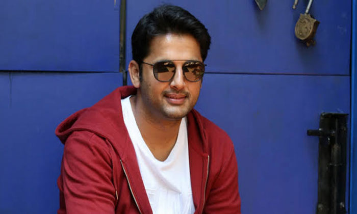 Nithiin kickstarts the dubbing of Bheeshma 1 nithiin bheeshma