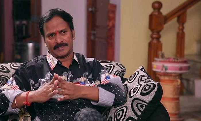 Venu Madhav suffers from Liver, Kidney issues 1 venu madhav yashodha