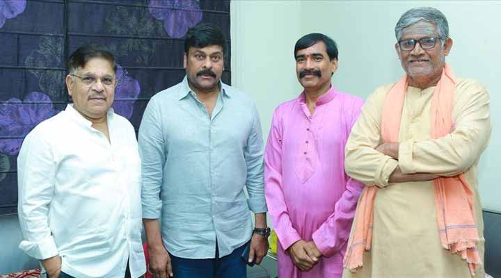 గిన్నిస్ రికార్డ్ సాధించిన తెలుగు సంగీత దర్శకుడు.. చిరు సత్కరం 2 9a 4