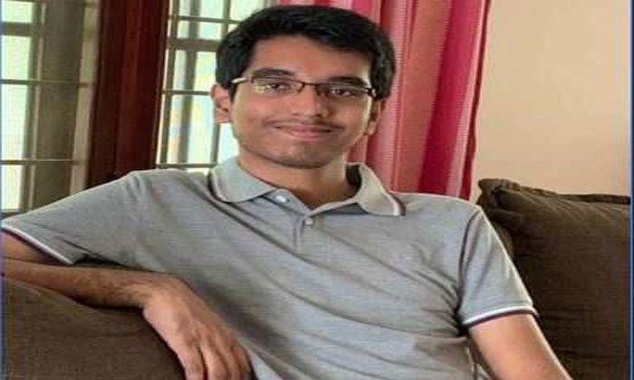 IIT student Siddharth Pichikala suicide