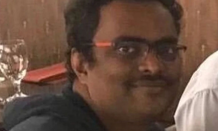 Telugu NRI in Green Card backlog dies 1 TElugu NRI dies