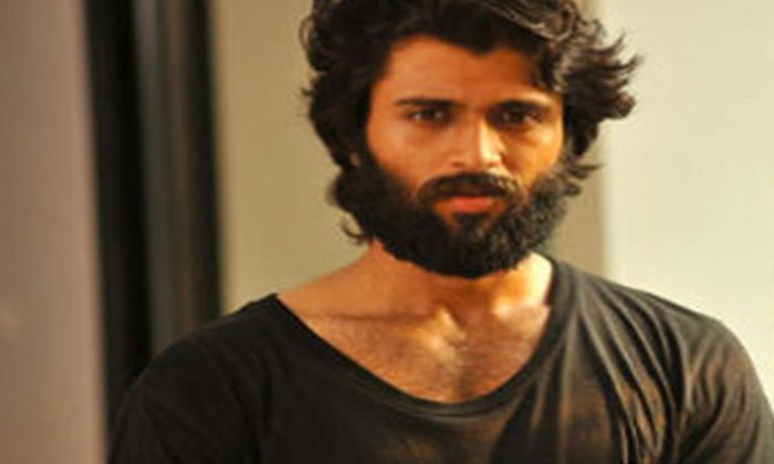 Vijay Deverakonda parvathy
