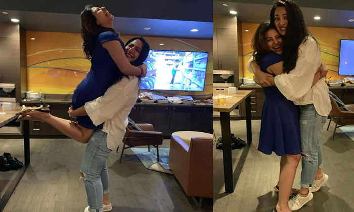 anushka lifts anjali