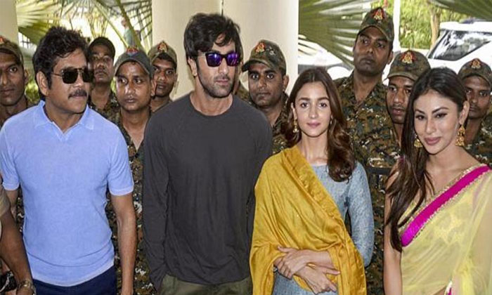 Twitter goes gaga Nagarjuna's comeback in Brahmastra 1 nagarjuna Brahmastra