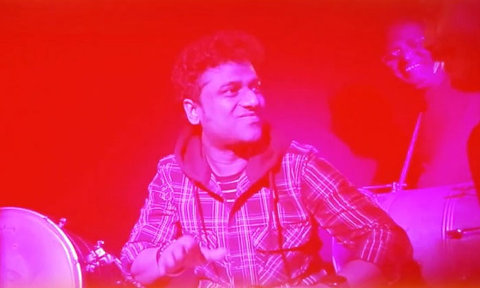 Sarileru Neekevvaru first lyrical: Netizens go 'Mind Block' 1 Mind Block Sarileru Neekevvaru