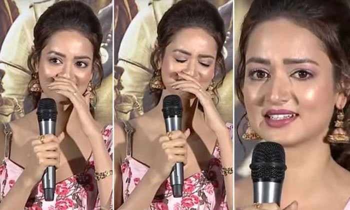 Shanvi Srivatsava cries 1