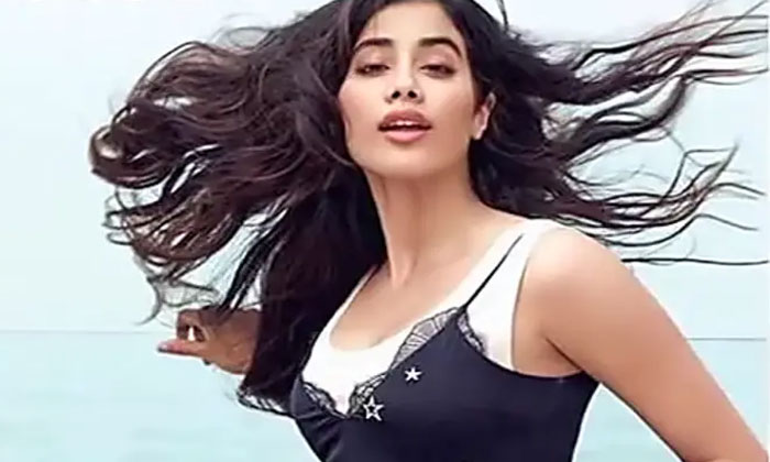 janhvi kapoor men perfume