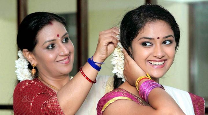 తల్లి నటించిన పాత్రలో కీర్తి సురేశ్.. హీరో ఎవరంటే.. 1 4 18