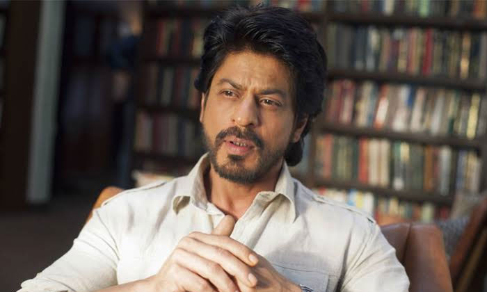 This actor doesn't buy one thing online 1 SRK underwear online