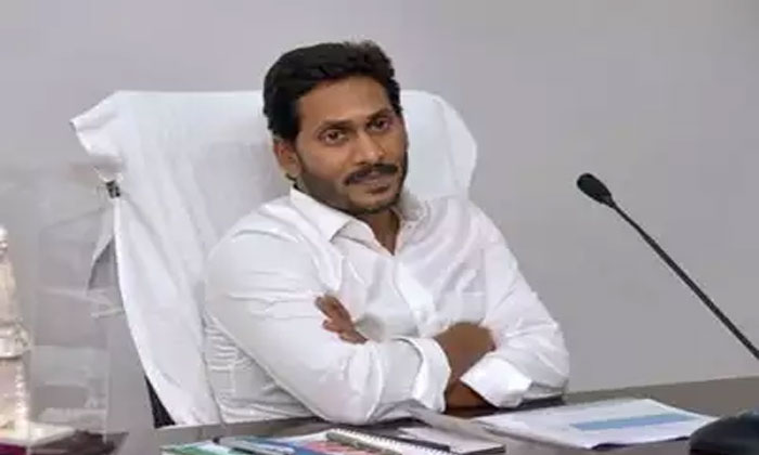 Jagan directed to appear in CBI court on Jan 10 1 YS JaganCBI court
