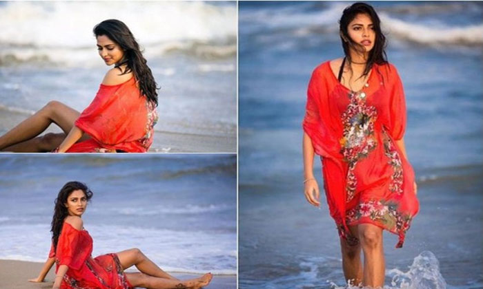 Amala Paul as Hindi star actress? 1 amala paul Parveen Babi
