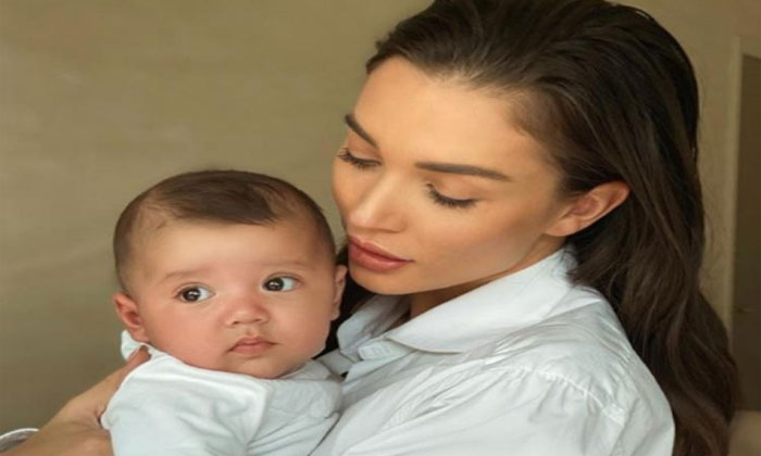 Amy Jackson emotional post for son 1 amy jackson son
